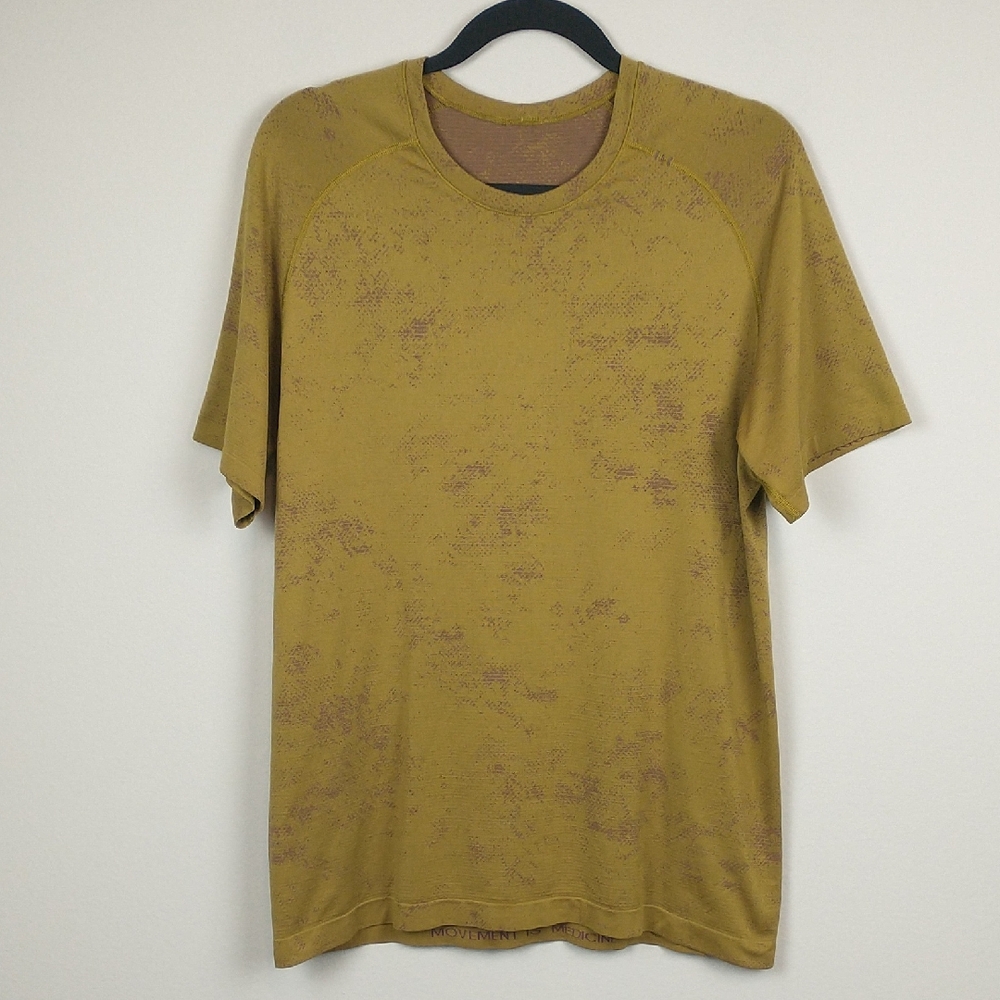 lululemon athletica Short Sleeve Tee in Mustard with Brown Speckle